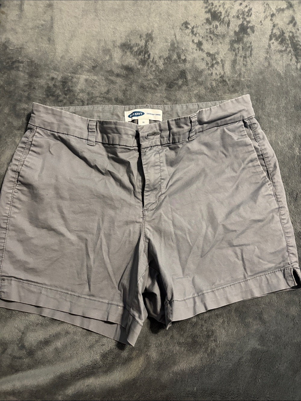 Old Navy Women's Light Gray Casual Bermuda Shorts